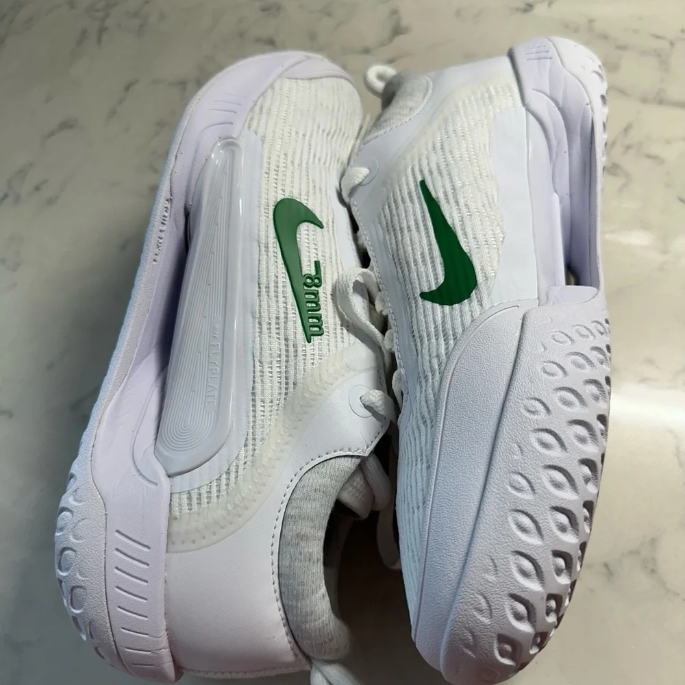 Nike White and Green Athletic Shoes with Cushioned Sole